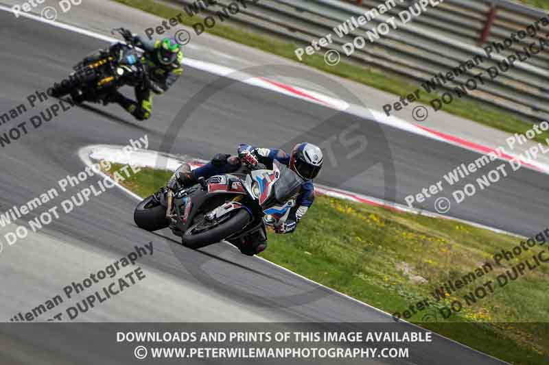 cadwell no limits trackday;cadwell park;cadwell park photographs;cadwell trackday photographs;enduro digital images;event digital images;eventdigitalimages;navarra;no limits trackdays;peter wileman photography;racing digital images;trackday digital images;trackday photos